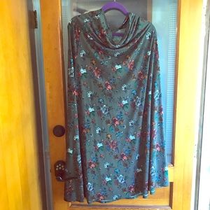 Lularoe Maxi skirt xl green floral